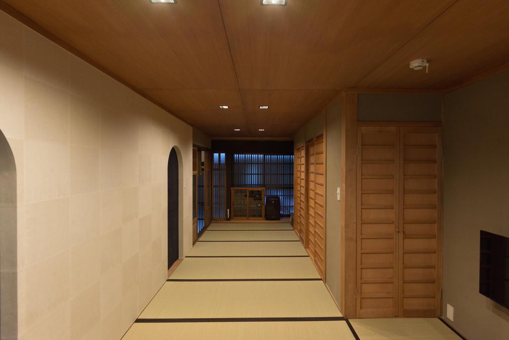 Вилла Kakishibu An Machiya House Киото Номер фото